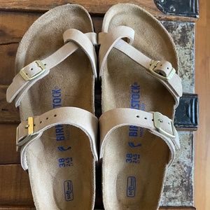 Mayari Birkenstocks- Excellent Condition